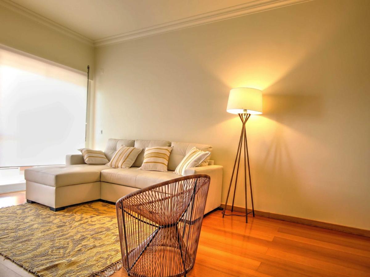 Balcony With View, Private Garage, An Elevator Apartment เซตุบาล ภายนอก รูปภาพ