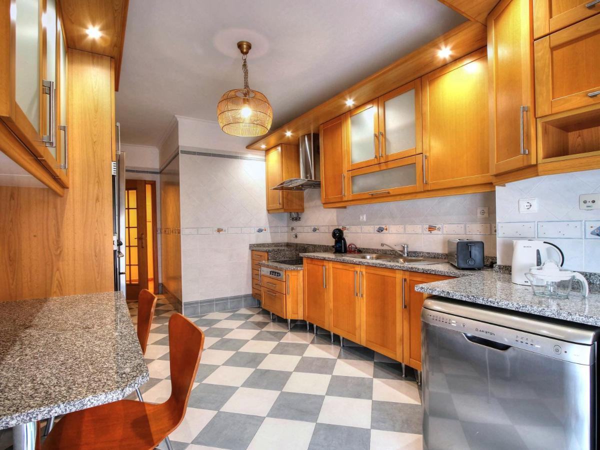 Balcony With View, Private Garage, An Elevator Apartment เซตุบาล ภายนอก รูปภาพ