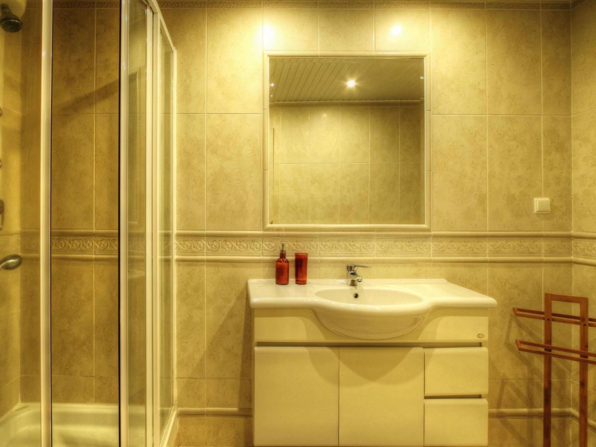 Balcony With View, Private Garage, An Elevator Apartment เซตุบาล ภายนอก รูปภาพ